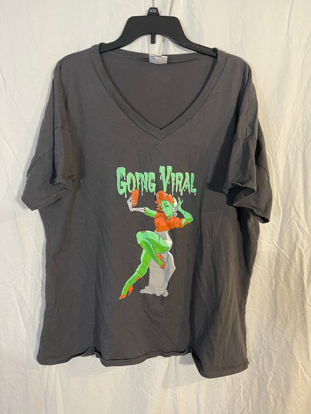 Lularoe womens 3x viral tshirt